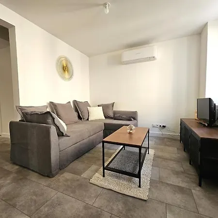 Charmante Maison A 2 Pas De La Plage ! *